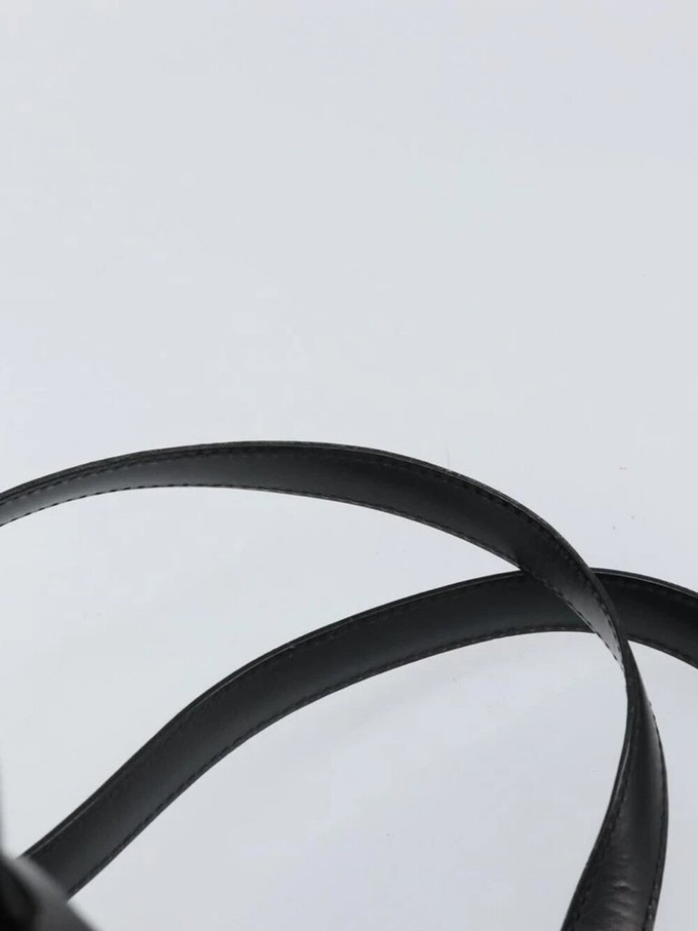 LOUIS VUITTON Epi Coblanc Shoulder Bag Black - Picture 12 of 16